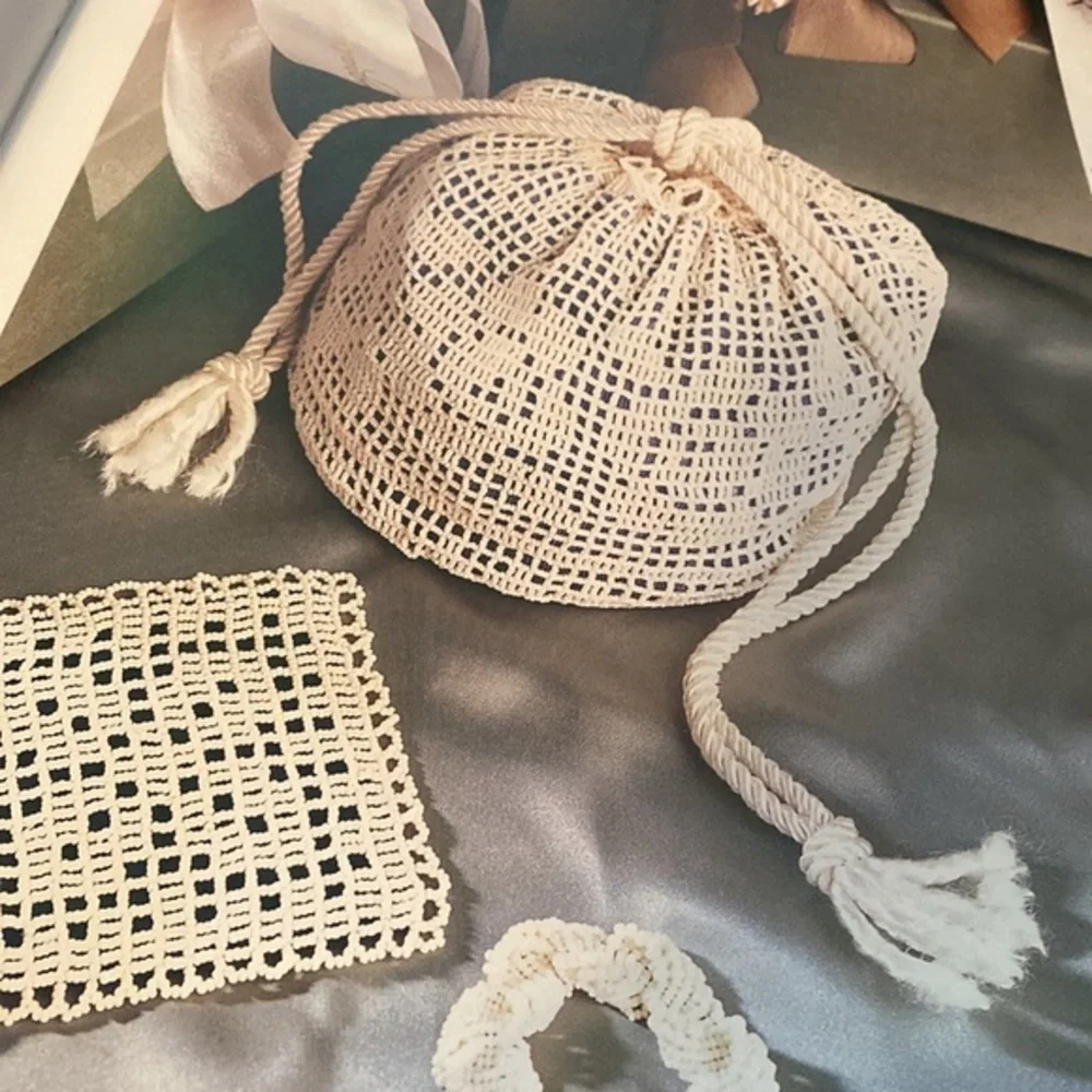 The New Beadweaving: Great Projects with Innovative Materials Ann Benson HC book